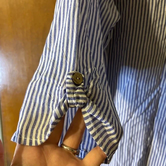 NAÏF Oversized Striped Blouse - Picture 4 of 6